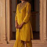 INIKA KURTA PANT DUPATTA SET
