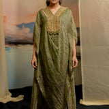 ZINAB KURTA AND PANT SET